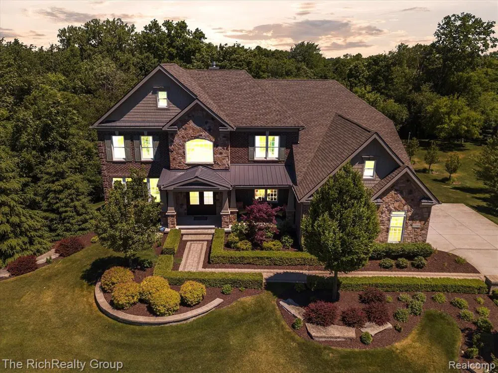 17744 Crestbrook Drive