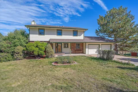 6820 Ridgeway Circle