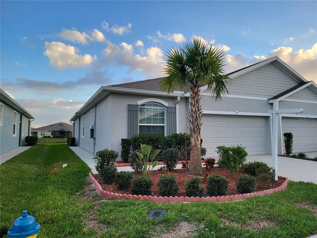 7579 STONEBROOK CIRCLE