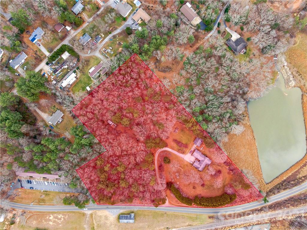 33 Christ School Road