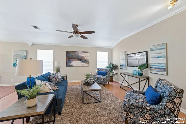 723 BOBCAT CRK San Antonio, TX 78251