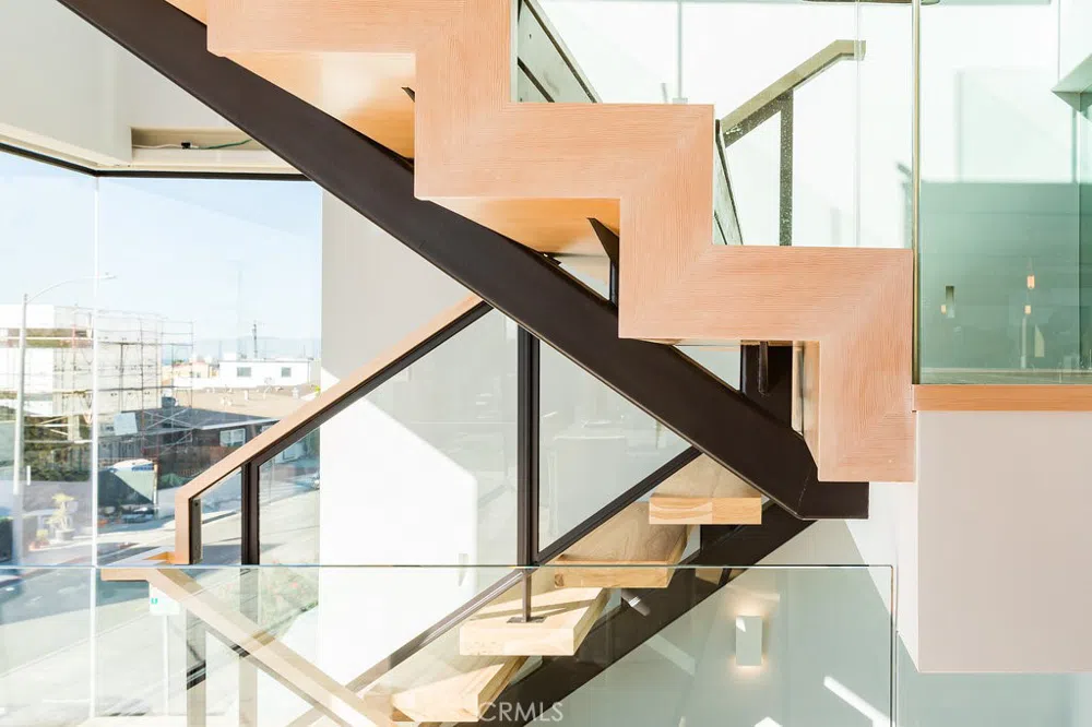 814 Monterey Boulevard Hermosa Beach, CA 90254
