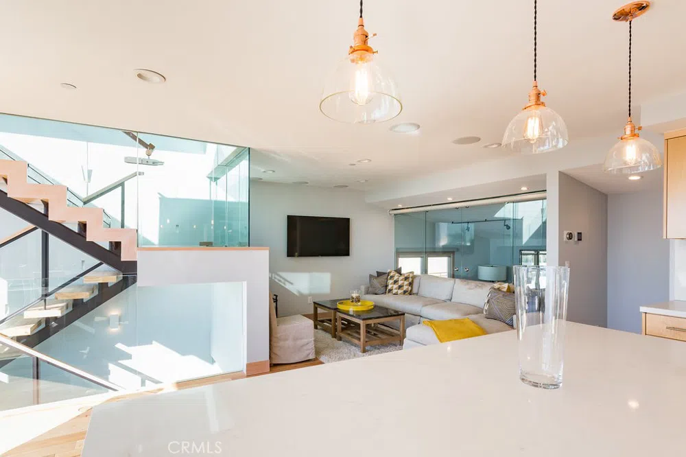 814 Monterey Boulevard Hermosa Beach, CA 90254