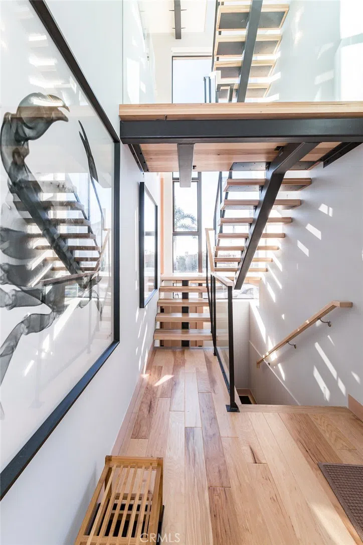 814 Monterey Boulevard Hermosa Beach, CA 90254