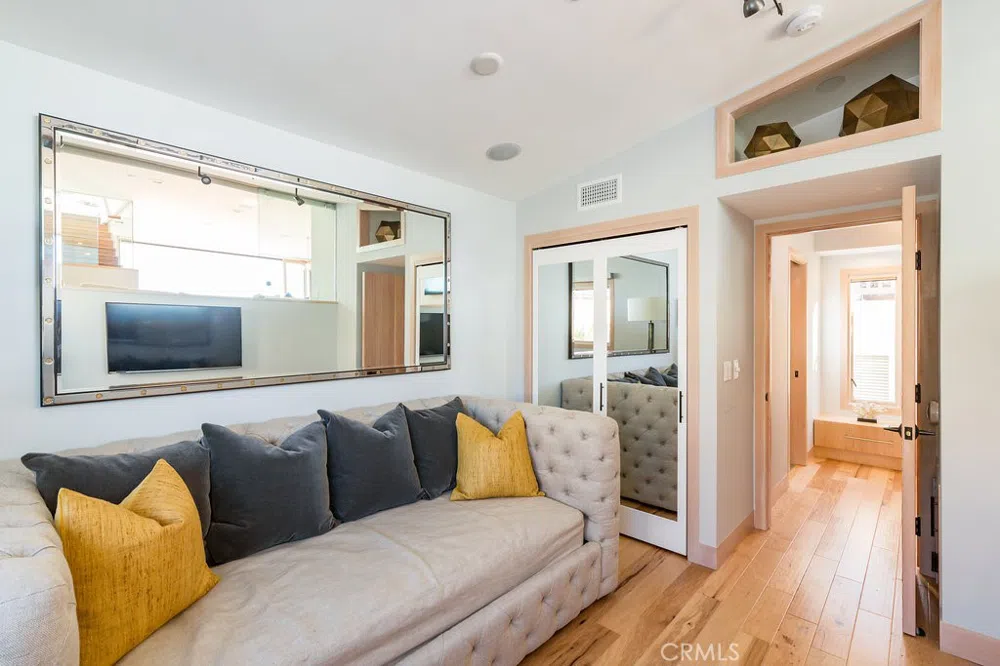 814 Monterey Boulevard Hermosa Beach, CA 90254