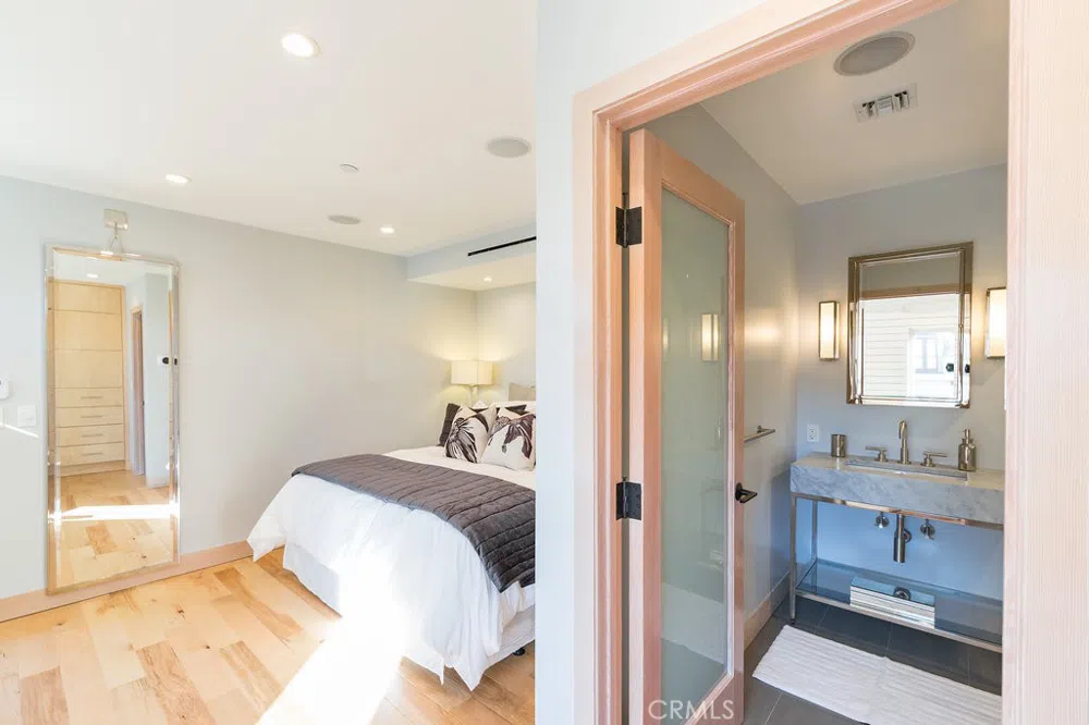 814 Monterey Boulevard Hermosa Beach, CA 90254