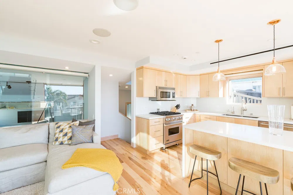 814 Monterey Boulevard Hermosa Beach, CA 90254
