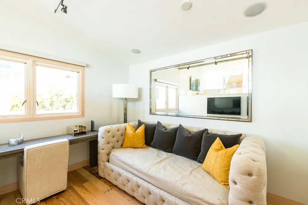 814 Monterey Boulevard Hermosa Beach, CA 90254