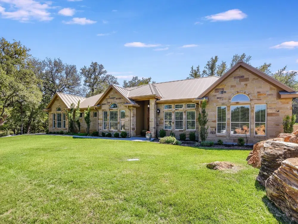 901 Mountain Leather