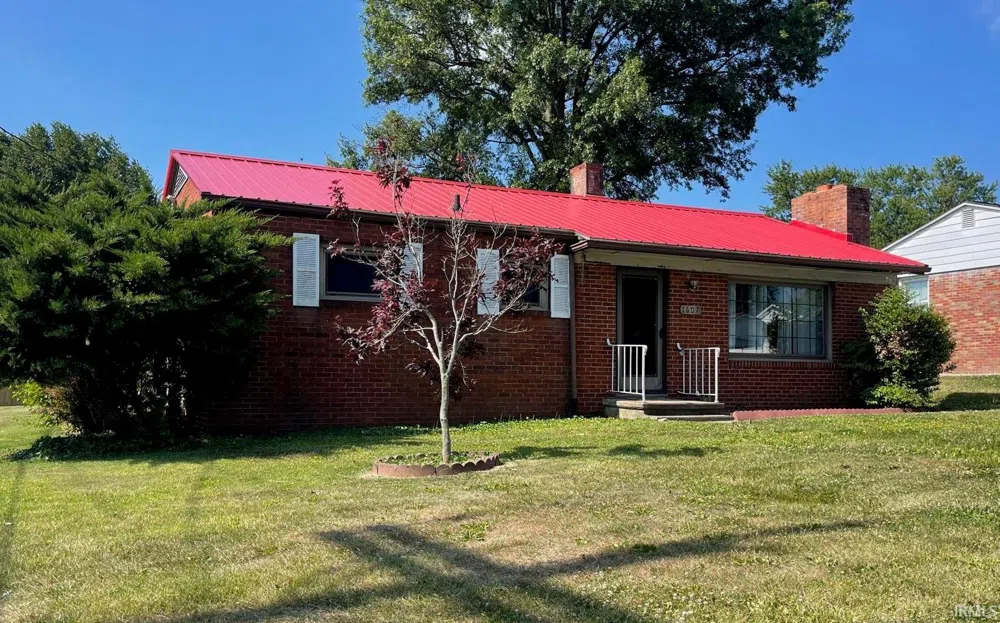 1607 W Brumfield Street