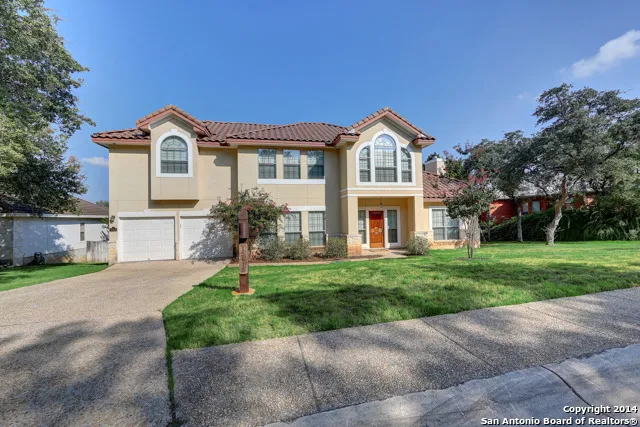 15615 Mission Crest San Antonio, TX 78232