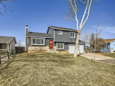 770 Douglas Place