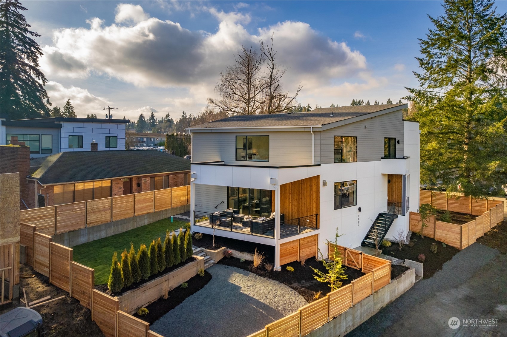 2803 NE 117th Street