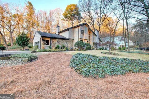 6350 River Chase Circle