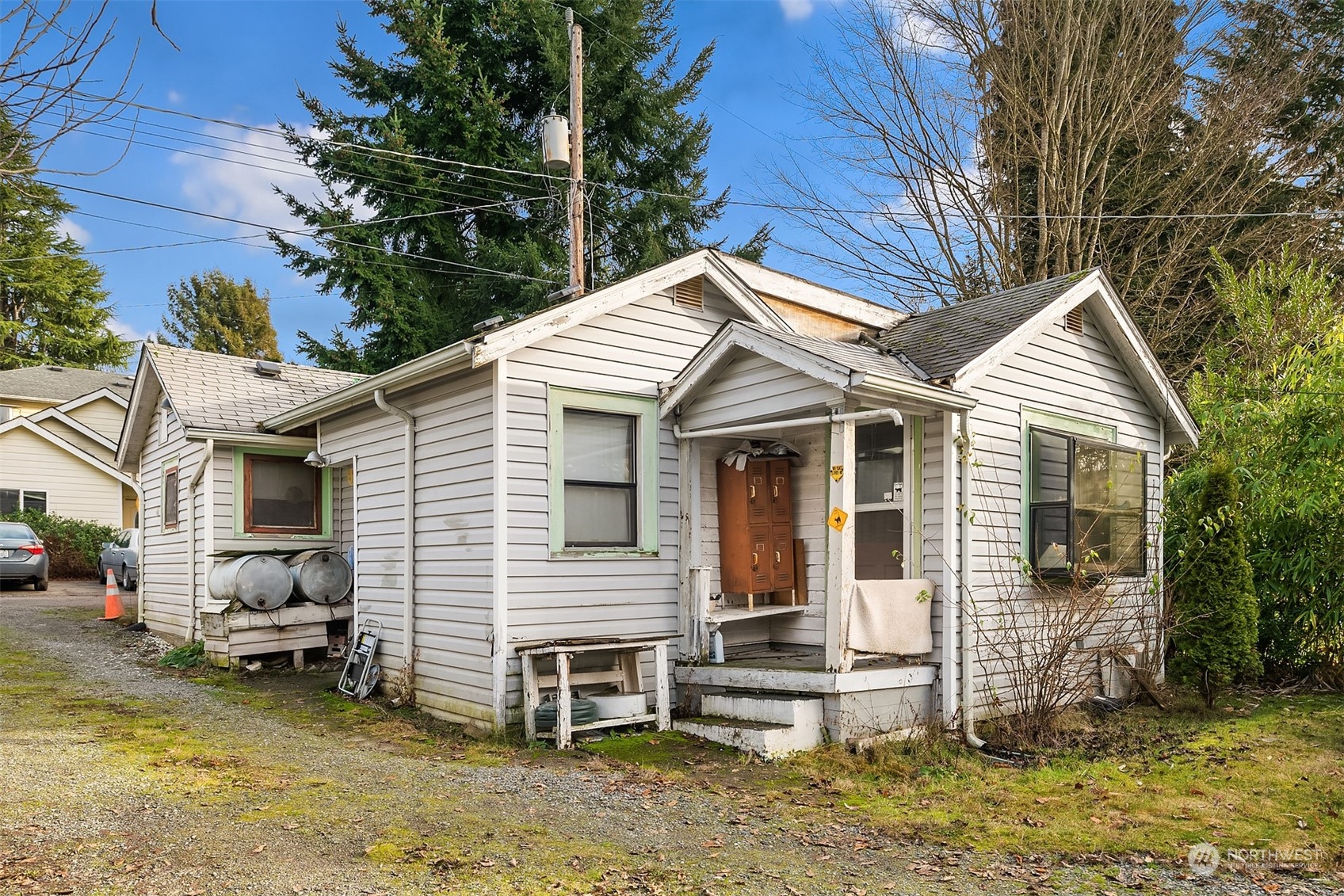 10048 Interlake Avenue N