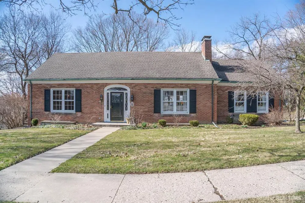 1601 Broadway Street