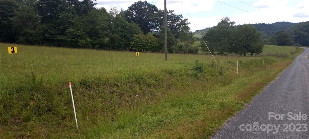 410 Plemmons Place #8