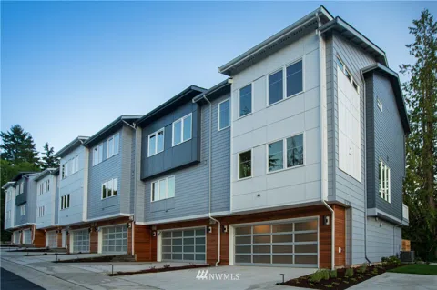 17720 80th Avenue NE #108