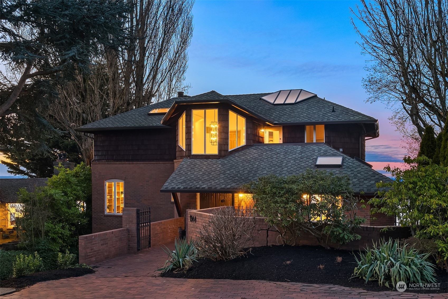 1944 NW Blue Ridge Drive