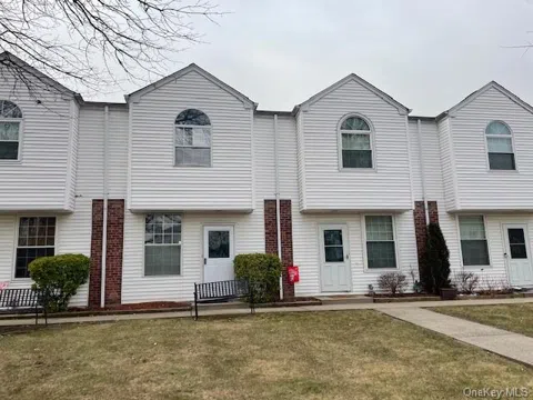 6 Village Mil