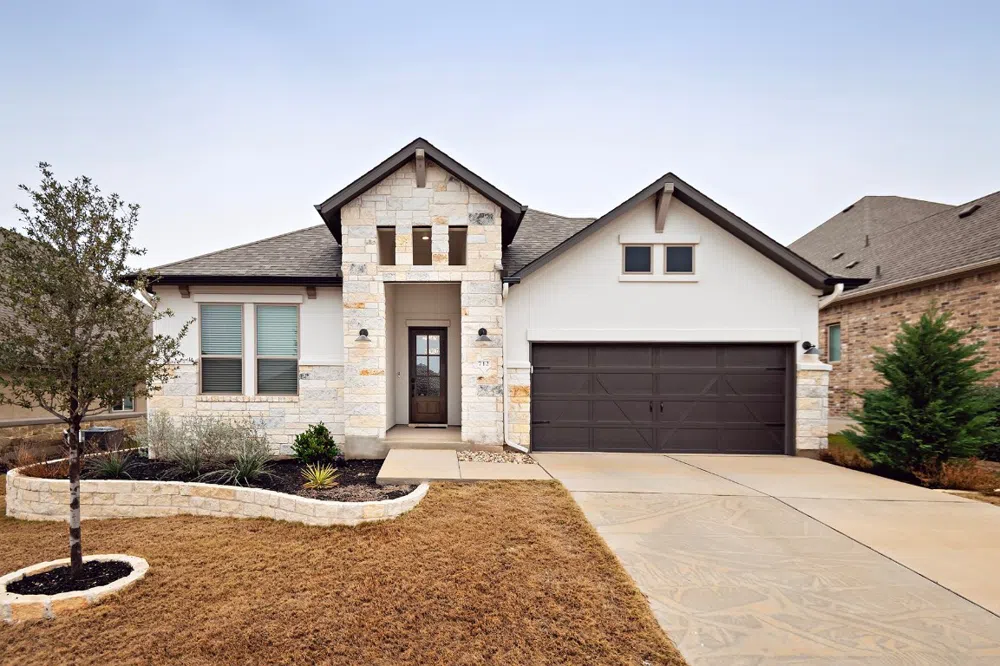 712 Sunset Vista Drive