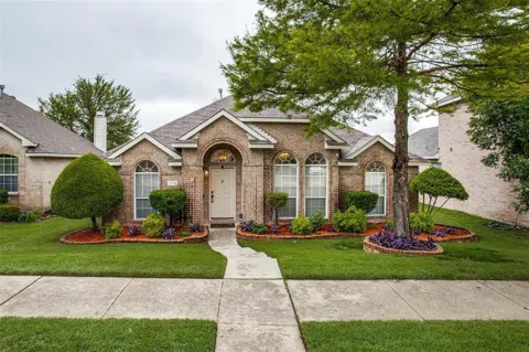 1112 Dove Brook Drive