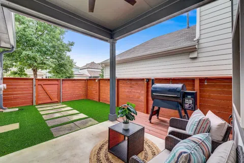 4815 Star Jasmine Drive