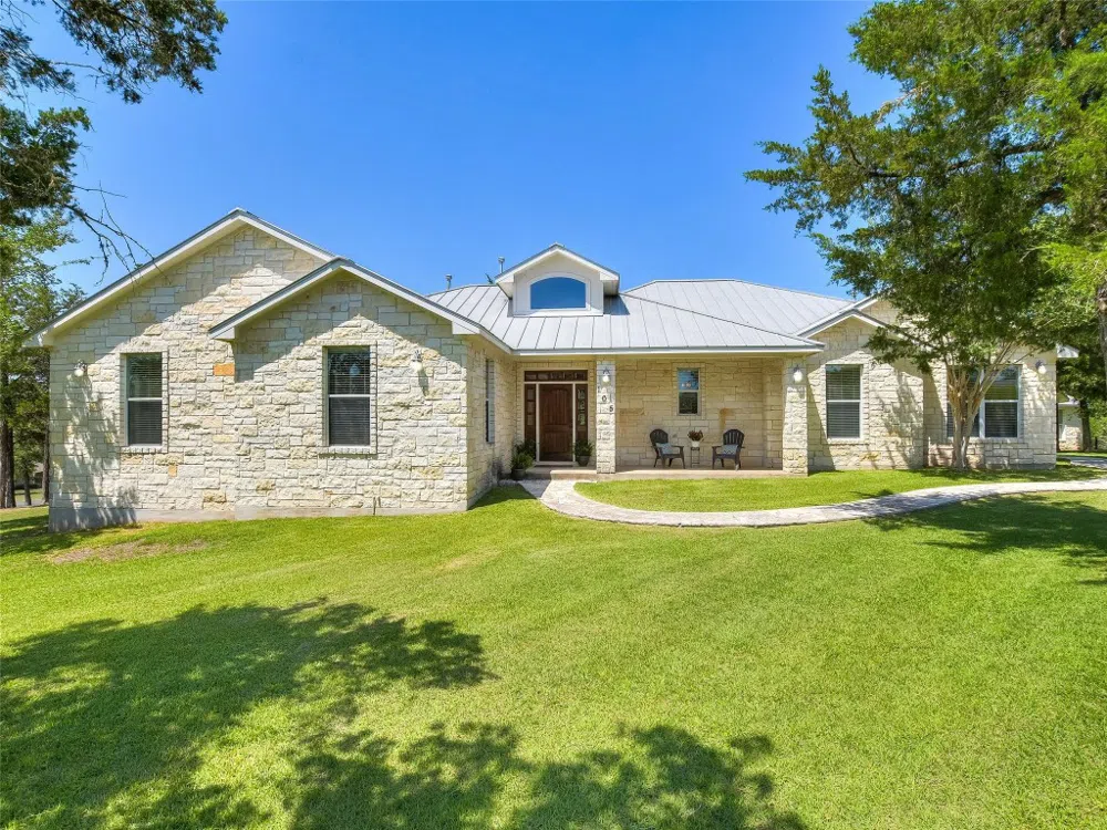 105 Eight Oaks Drive