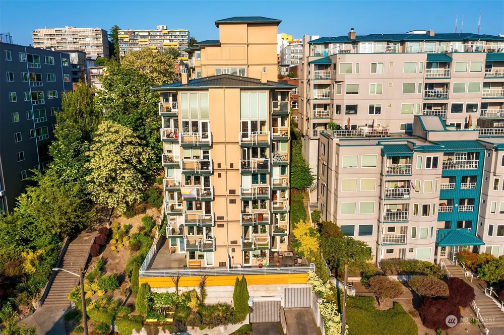 311 E Republican Street #601 Seattle, WA 98102