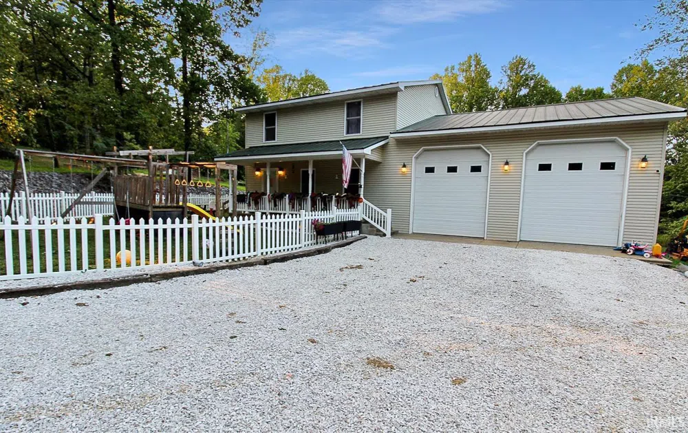 560 E Old Petersburg Road