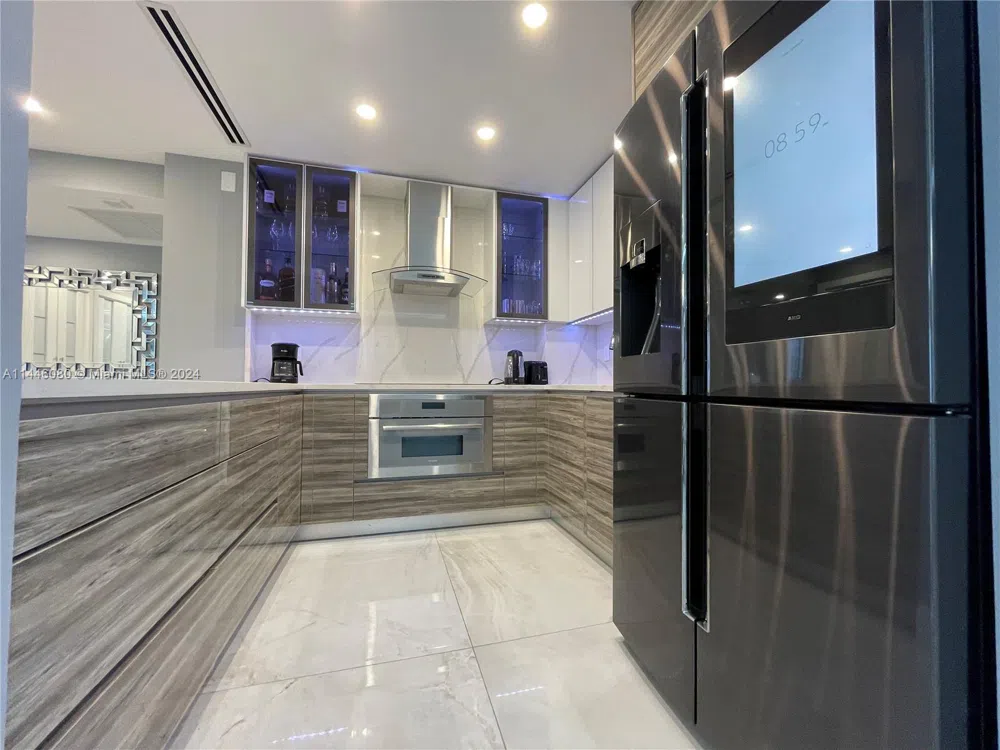 1985 S Ocean Dr #PHH