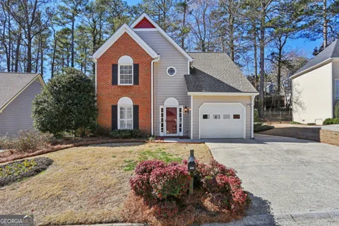 160 Hickory Walk SW