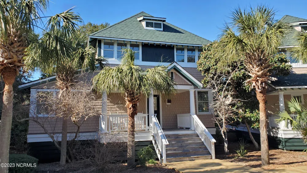 28 Earl Of Craven Court #J