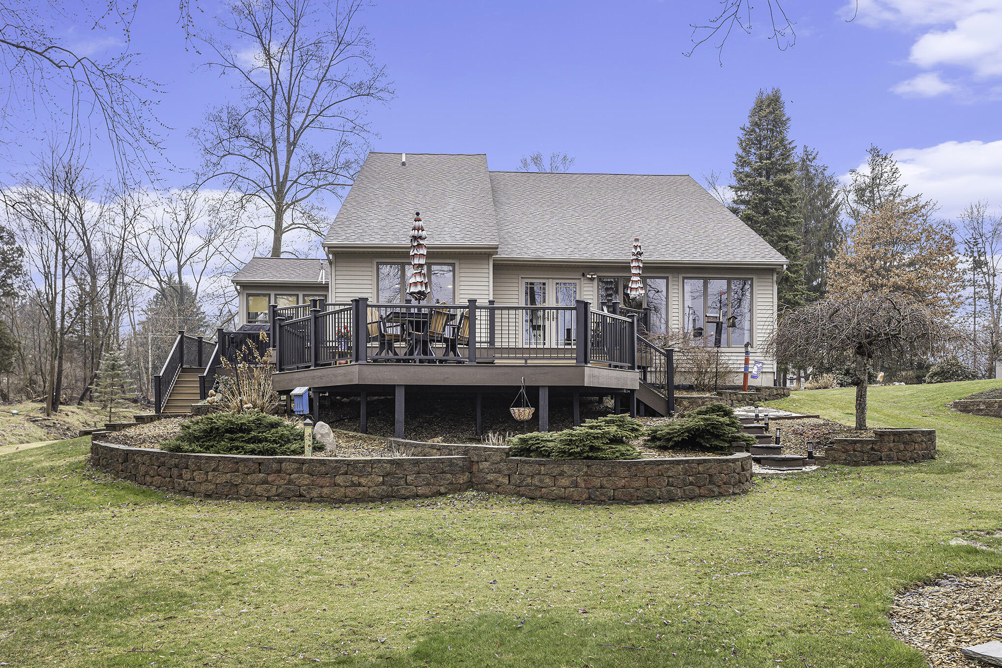 10648 3 Mile Road