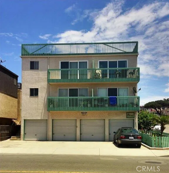 802 Monterey Boulevard #3 Hermosa Beach, CA 90254