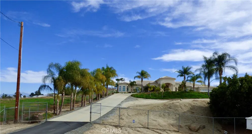 17520 Porter Avenue Woodcrest, CA 92504