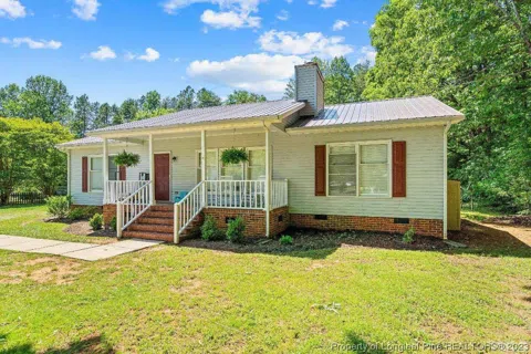 6138 Dawn Drive