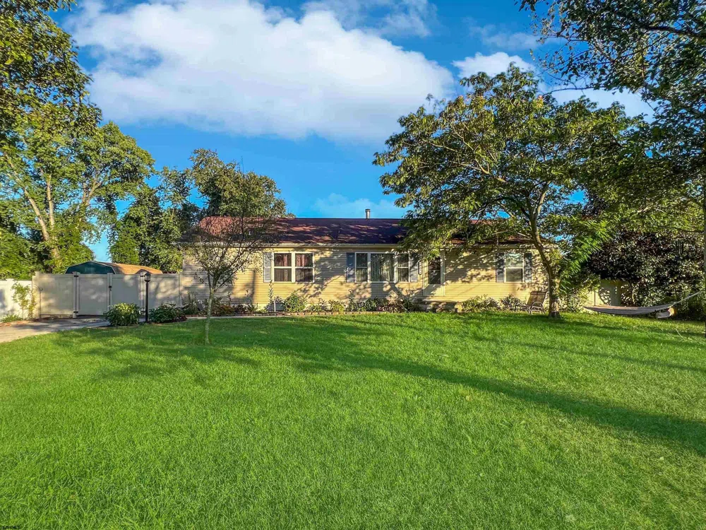 458 S Liverpool Avenue