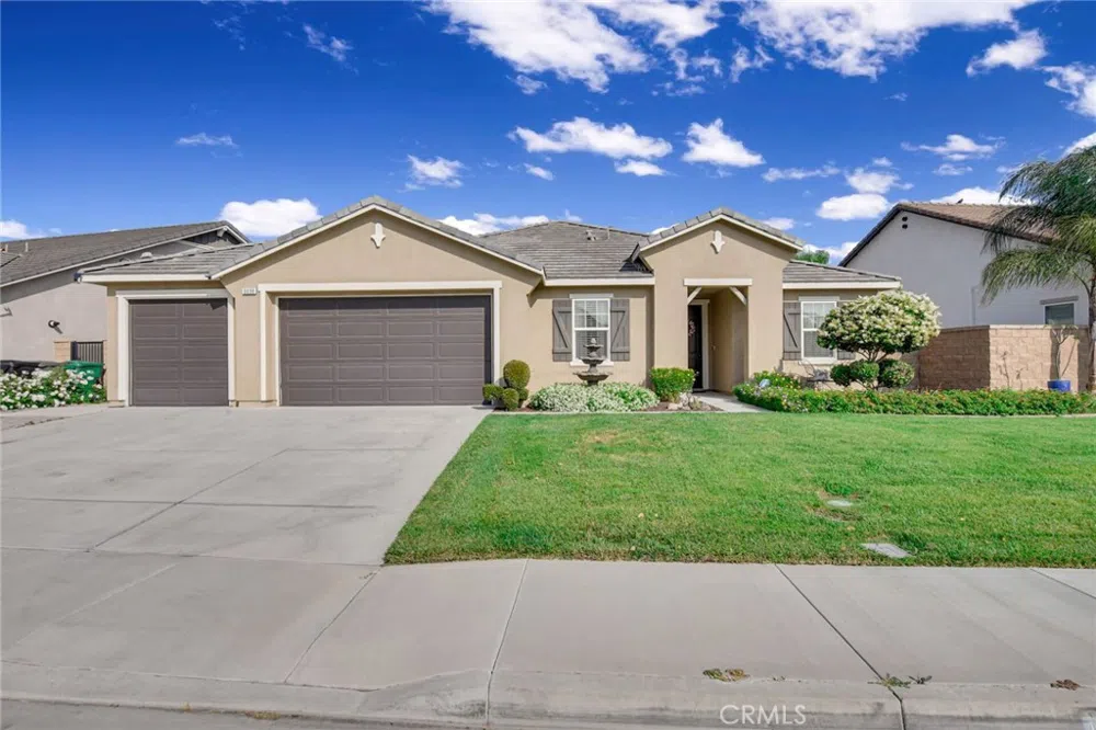 6698 Iron Horse Lane