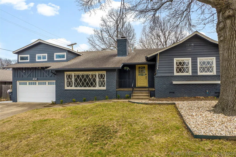 4041 S Richmond Avenue
