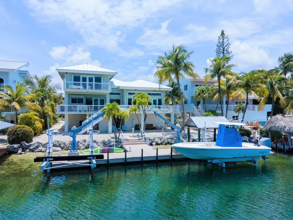 194 Biscayne Boulevard