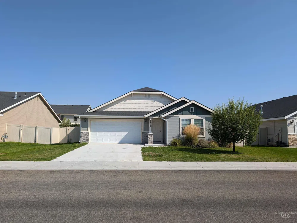 1126 E Brush Creek St