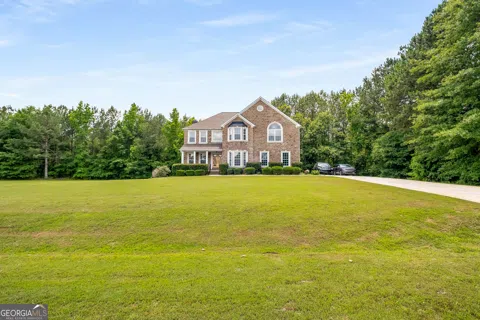 90 Harvey Avenue