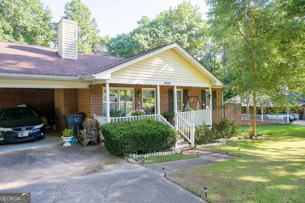 6007 Chattahoochee Street
