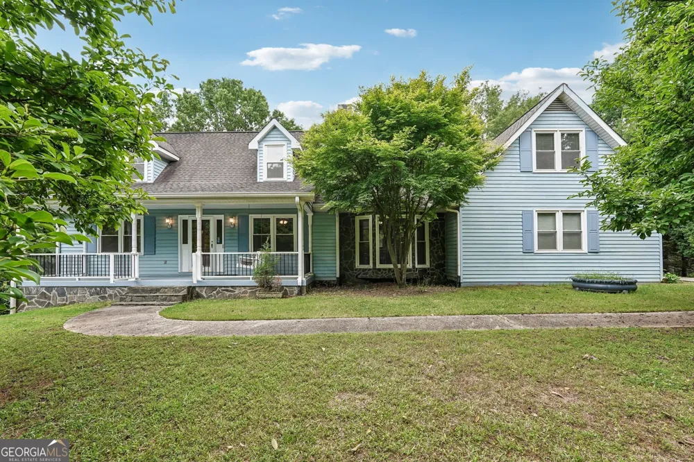 330 Laurelwood Drive