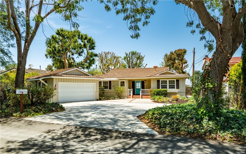 27 Ranchview Road Rolling Hills Estates, CA 90274