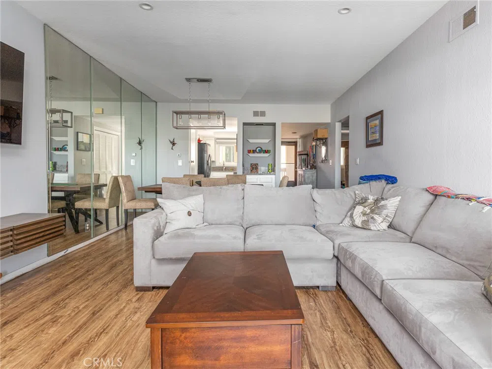 950 Main Street #307