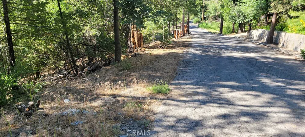 Deerway Lake Arrowhead, CA 92352