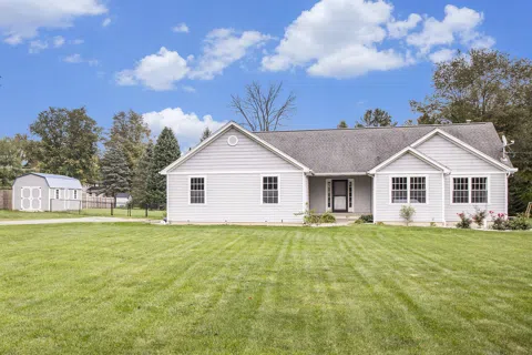 10988 3 Mile Road