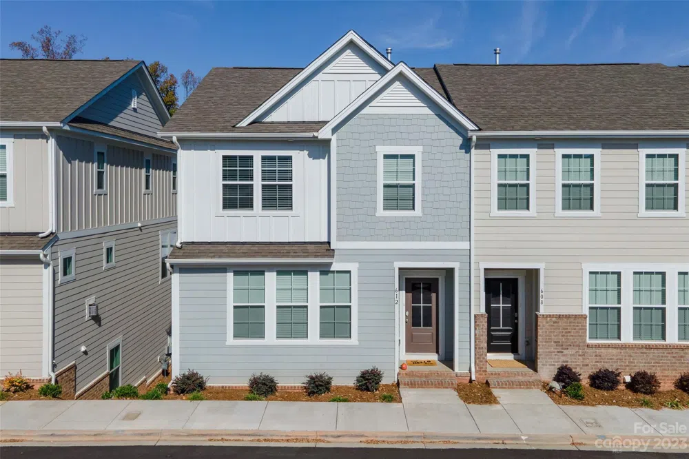 612 Amalfi Drive #63